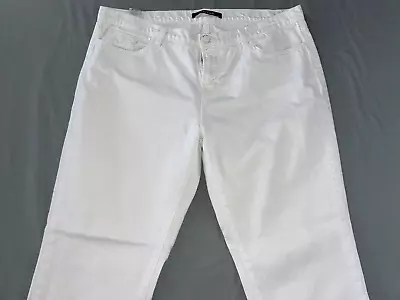 J Brand Jake Slim Boyfriend Lightweight Stretch Jeans In Pure White. Size 32 GUC • $22.99