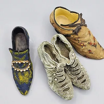 Miniature Collectibles Shoes Set/3 Ceramic Vintage Multicolor Great Condition  • $14