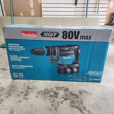 NEW Makita GMH02PM 40V X2 80V Max XGT Brushless 28 Lb. AVT Demolition Hammer Kit • $720