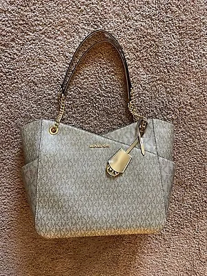 Michael Kors Jet Set Travel Large Chain MK Logo Pale Gold • $95