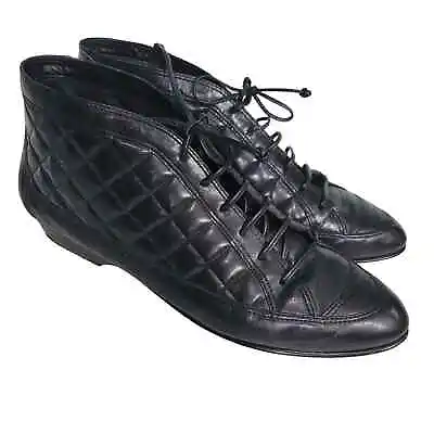 Gloria Vanderbilt Granny Boots 7.5 Black Vintage Leather Quilted Booties 90s • $40