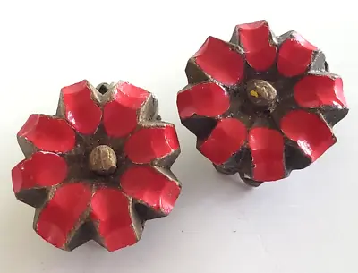 Vtg Carved Wood Red Enamel Flower Cluster Button Clip Earrings 3/4  Poinsettia • $5
