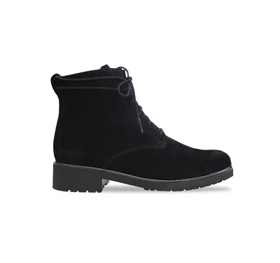 Munro Finnley Black Suede Woman’s Boot 9N • $60