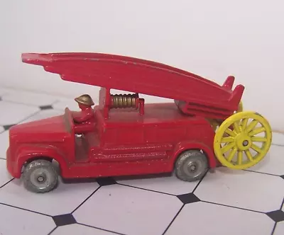 Matchbox Fire Engine Dennis Die Cast Model Yellow Emergency Vintage • £9.99