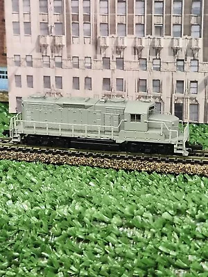 N Scale Life Like GP-20 Locomotive Undecorated Rapido Couplers (DC Only) • $65