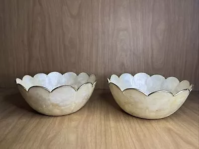 Set Of 2 Vtg Capiz Shell Mother Of Pearl Serving Bowls 9” Scalloped Gold Trim • $29.99