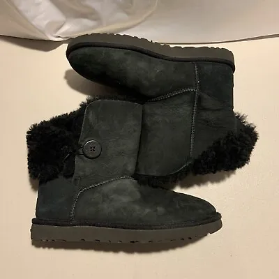 UGG Australia 1016226 Bailey Black Button Fur Lined Boot Shoes Women's US 10 [B6 • $39.99