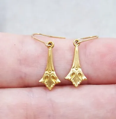 Art Deco Brass Gold Simple Intricate Small Dangle Drop Earrings • $10