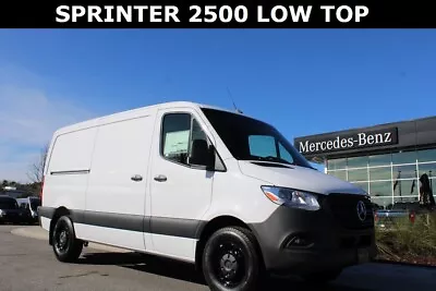 2024 Mercedes-Benz Sprinter Glass Truck • $72060