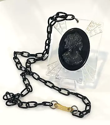 VINTAGE BLACK CELLULOID CAMEO NECKLACE VICTORIAN MOURNING JEWELRY 1910c 22  • $60