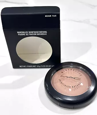 MAC Mineralize Skinfinish Natural MEDIUM PLUS • $39.50