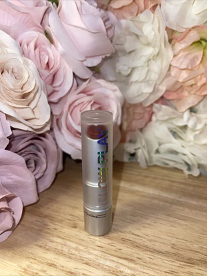 £12.95 • Buy MAC Glow Play Lip Balm - 452 That Tickles Deep Nude 3.6g Full Size NEW RRP £20