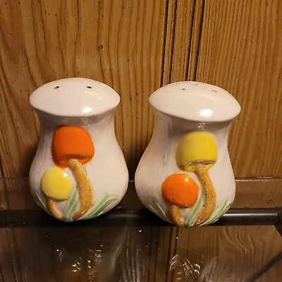 Vintage Retro Oversized Mushroom Salt And Pepper Shaker Set With Stoppers Cerami • $12.50