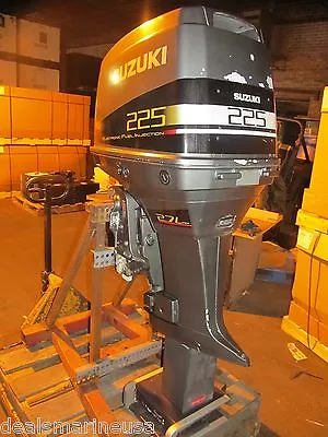 2000 225HP 225 25  SHAFT EFI  SUZUKI OUTBOARD MOTOR For Parts Not Working Seized • $1989.99