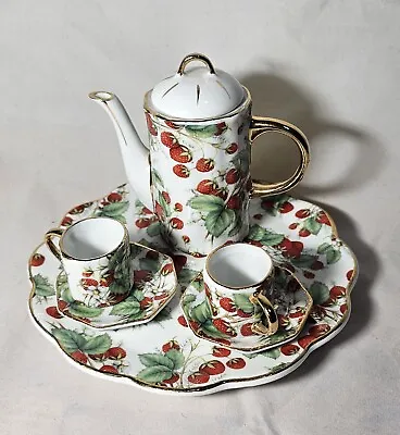 Baum Brothers Formalities 7 Piece Mini Tea Set Gold Strawberry • $18