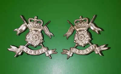 Pair Of Officers Silver Plate The Queens Own Yorkshire Yeomanry Collar Badges • £14.99