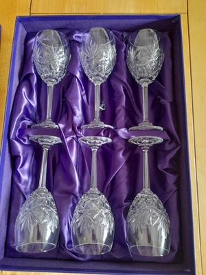 £46 • Buy Edinburgh Crystal Wine Glasses Boxed
