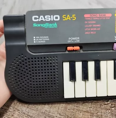 $47.99 • Buy ☆LOOK☆~Casio SA-5 Songbank Mini Electronic Keyboard DC 6V Vintage 1990s~☆WORKS☆
