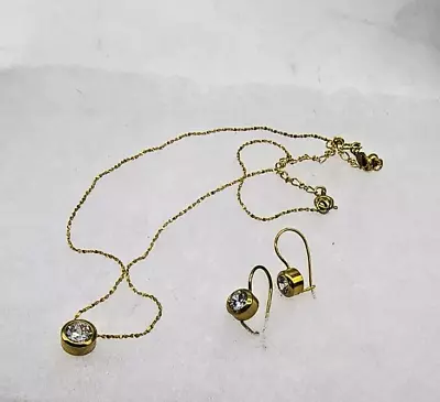 AVON 2004 Pretty Bezel Set CZ Necklace & Pierced Earrings Gold Tone Perfect #588 • $8