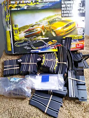 2020 GB Stunt Loop Electric Power Road Slot Car Set Mustang COMPLETE - WORKS • $36.54