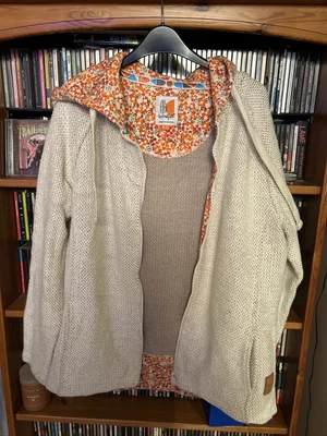 £9 • Buy Weird Fish Cream Zipped Cotton Blend Fleece With Hood Size 14 Ex Cond