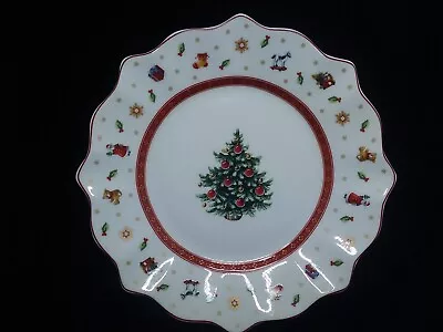 Villeroy & Boch Toys Delight  4 SALAD / LUNCH PLATES Christmas 9 1/4  EXC!! • $85