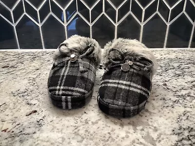 Michael Kors Carter Slippers. Heather Grey Plaid Knit  Size 6  NIB • $5