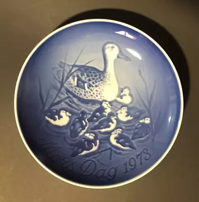 Bing & Grøndahl 6  Mors Dag 1973  Duck And Ducklings  Mother's Day Plate • $1.29