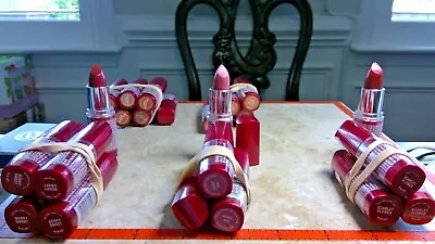 MAYBELLINE MOISTURE EXTREME LIPSTICK  New Scarlet Flower  Rare Discontinued  • $14.99