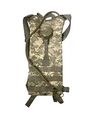 USGI ACU Universal Cam MOLLE II Hydration System Carrier W/ Bladder US Army EXC • $19.89