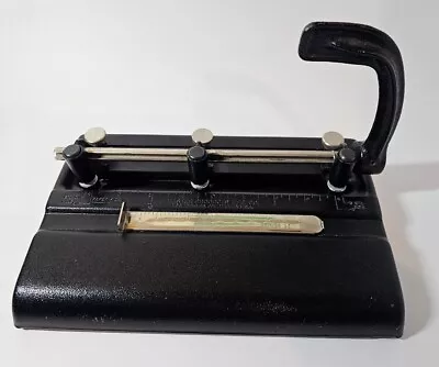 Vintage 3 Hole Punch Master Products MFG. CO. Black Series 25 3-25 Made In USA • $24.99