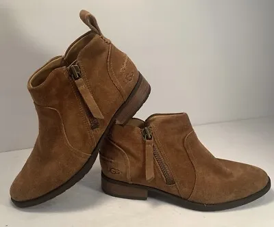 Uggs Suede Booties Size 7 • $65
