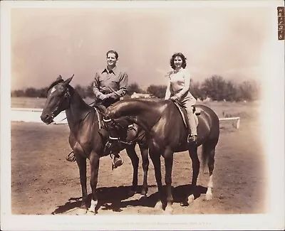 Vintage 8x10 Photo The Barrier (1937 Film) Jean Parker James Ellison • $15.99