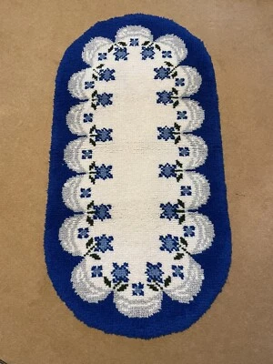 £45 • Buy Vintage Retro 1970s Hand Made Latch Hook Wool Rug Blue Floral