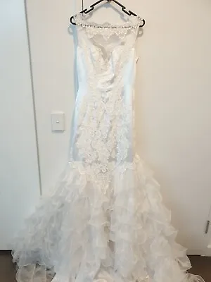 $99 • Buy White Satin Applique Organza Ruffled Wedding Dress Size 10
