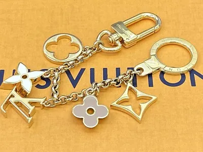 $374.40 • Buy Authentic Louis Vuitton Fleur De Monogram LV Logo Bag Charm M65111 A1809AR