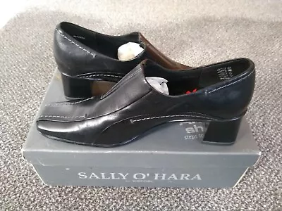 Brand New Sally O Hara Ladies Black Leather Shoes. • £12