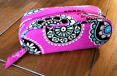 Vera Bradley Eye/SunGlasses Holder/Mini Cosmetic Zip Around Case Cupcakes Pink • $17.99