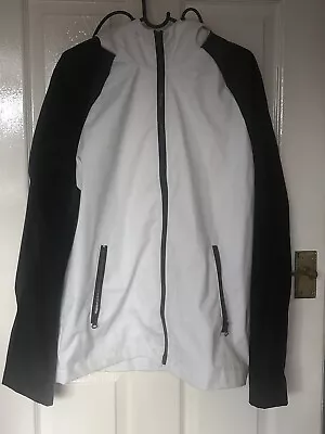 Dstruct White Jacket Medium • £3