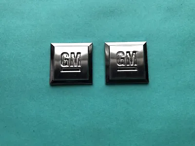 OEM USED GM Mark Of Excellence Emblem Chrome Pair Set Buick Cadillac Chevy GMC • $10.99