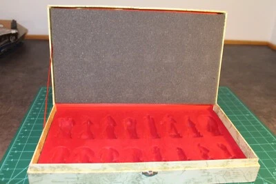 £19.99 • Buy Eaglemoss Lord Of The Rings Chess Set White Case Damaged (Grey Monsters Insert)