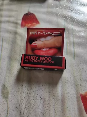 Mac Mini Retro Matte Lipstick 707 Ruby Woo New Genuine  • £12