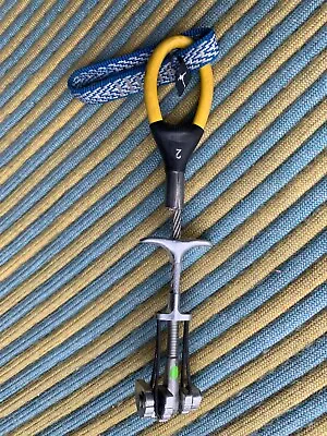 Metolius Offset Master Cam Size 1/2 Blue/Yellow Climbing Trad Light Use • $35