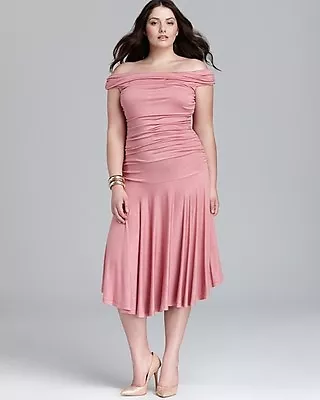 Melissa Masse Made To Measure Pink/blush Maxi Dress Crowl Neck Nwt • $59.99