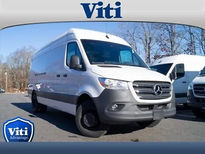 2024 Mercedes-Benz Sprinter 3500 • $71295