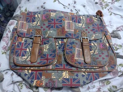 Union Jack Satchel • £5.99