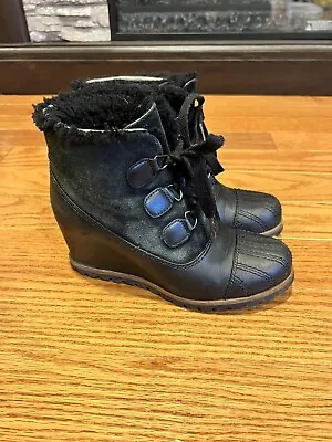 UGG ALASDAIR Wedge Black Waterproof Leather Sheepskin Boots Size 6.5 Quality • $30.03