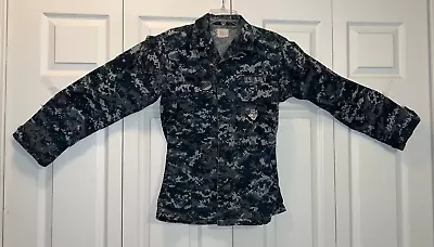 US Navy Blue Digital Camo Working Blouse Coat 8405-01-540-2354 - X-SMALL REGULAR • $4.99