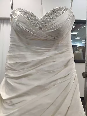 Martina Liana Wedding Dress Size 12 • $299