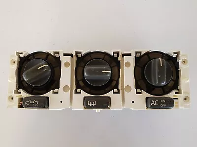 00 Volvo 40 Series 889558 Climate Control Panel Temperature Unit A/C Heater • $22.47